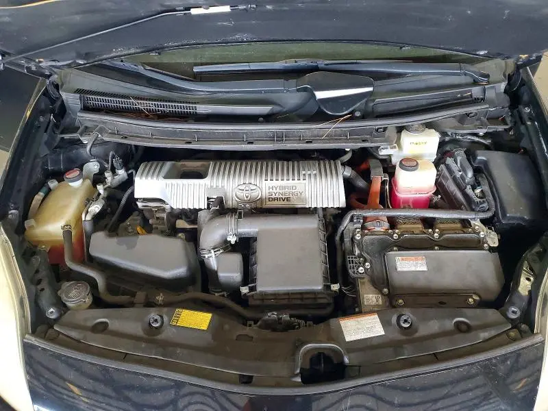 2015 TOYOTA PRIUS TWO  