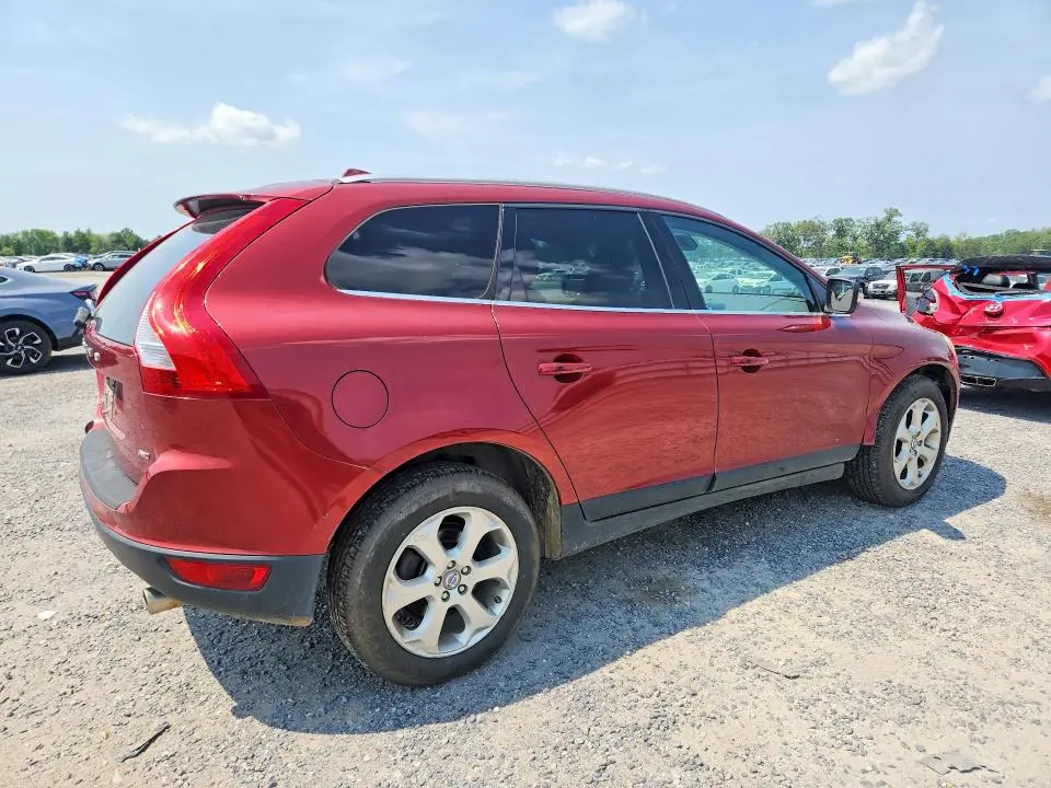 2013 VOLVO XC60 3.2  