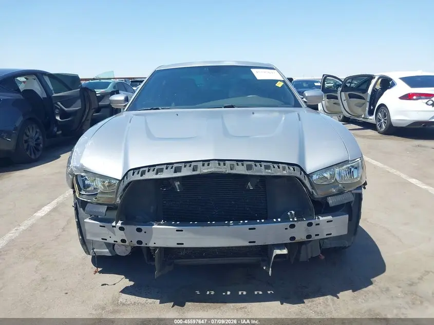 2011 DODGE CHARGER  