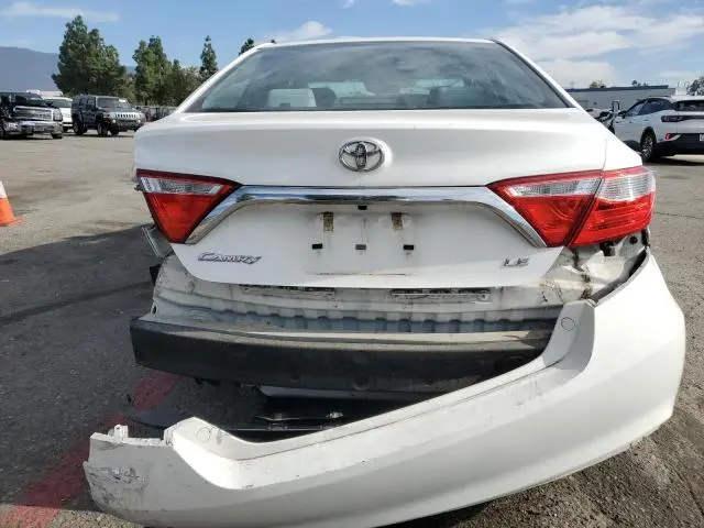 2015 TOYOTA CAMRY LE  