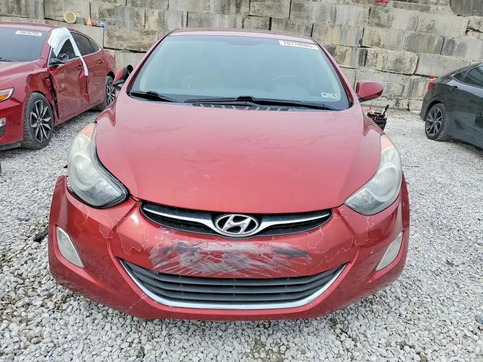 2013 HYUNDAI ELANTRA GLS  
