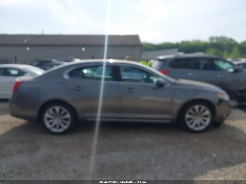 2011 LINCOLN MKS  