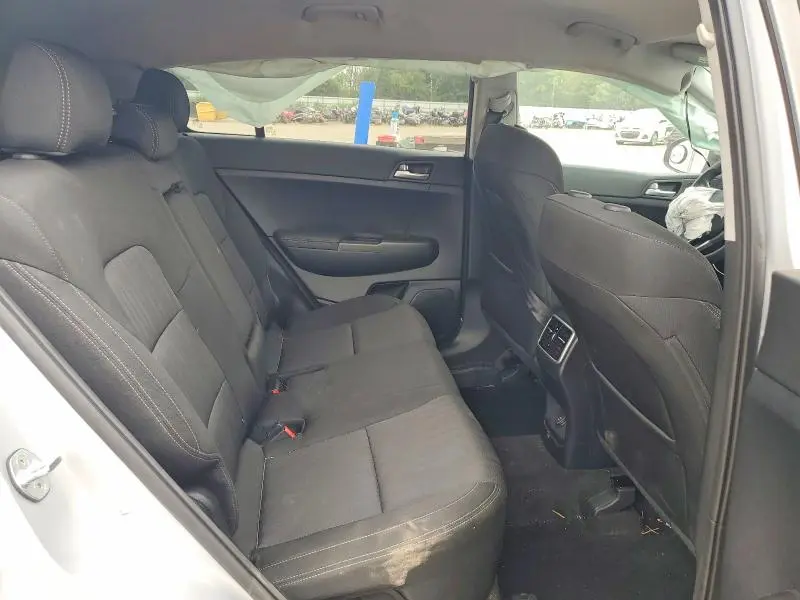 2022 KIA SPORTAGE LX  