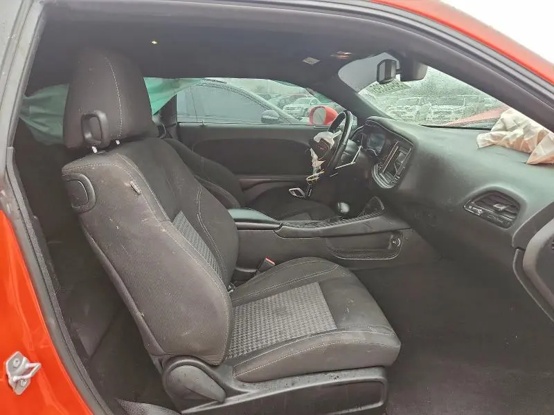 2022 DODGE CHALLENGER SXT  