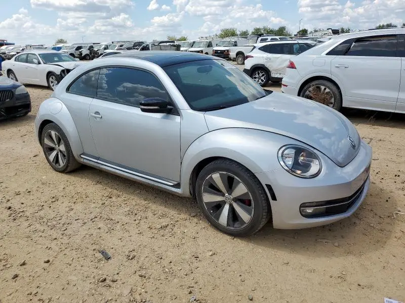 2012 VOLKSWAGEN BEETLE TURBO  
