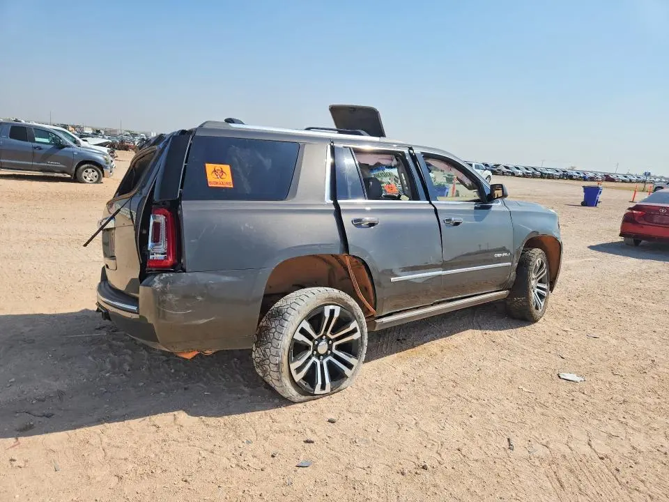 2019 GMC YUKON DENALI  