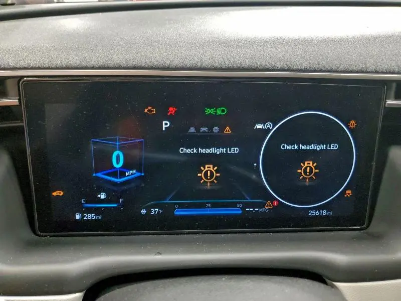 2022 HYUNDAI TUCSON SEL  