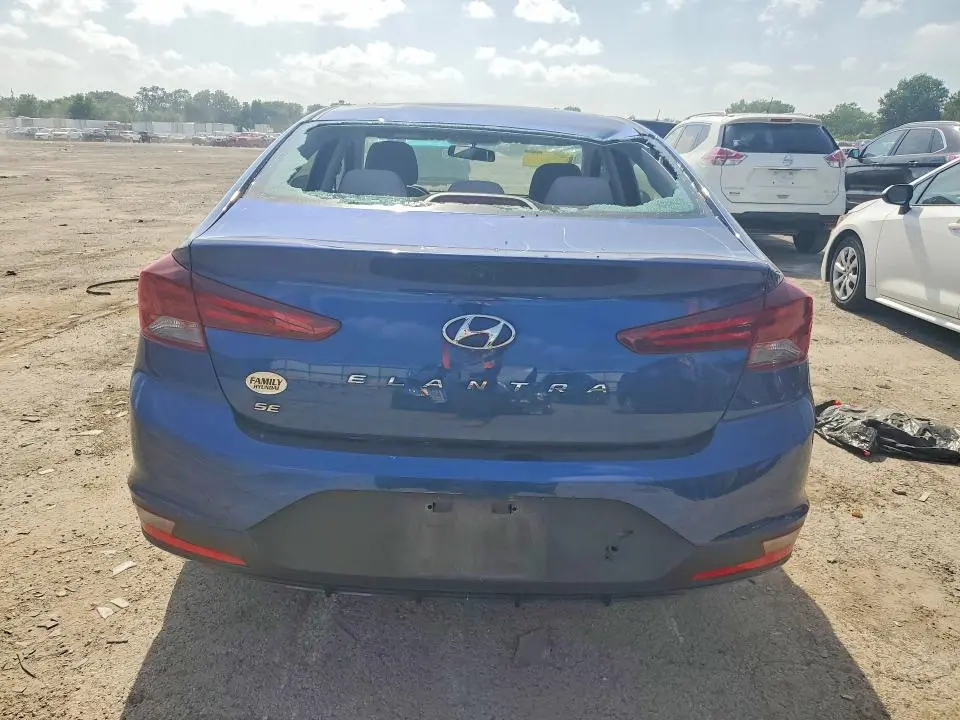 2019 HYUNDAI ELANTRA SE  