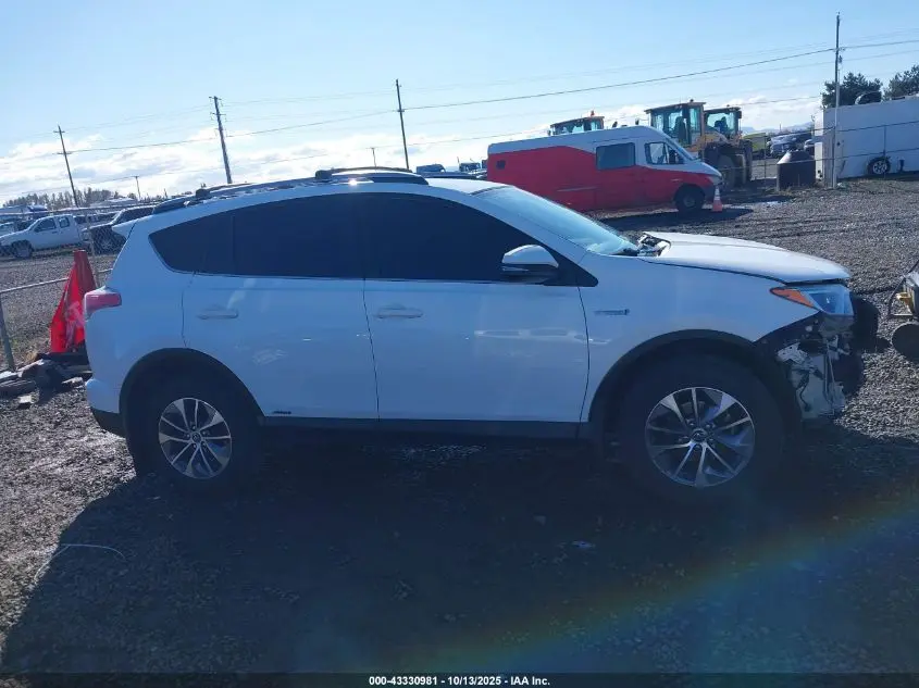 2018 TOYOTA RAV4 HYBRID LE
