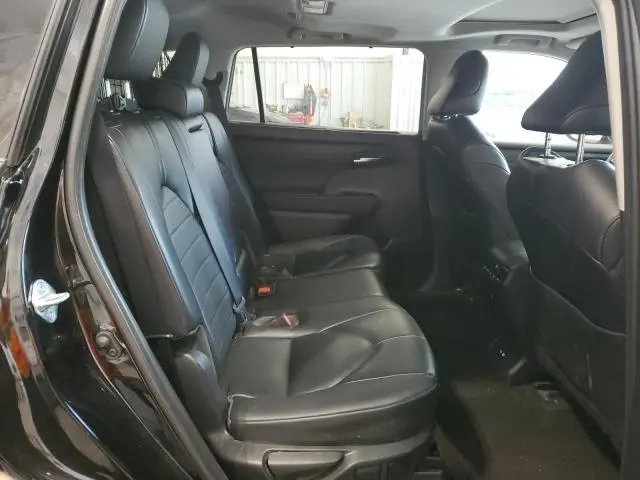 2023 TOYOTA HIGHLANDER L  