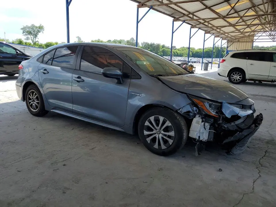 2021 TOYOTA COROLLA LE  