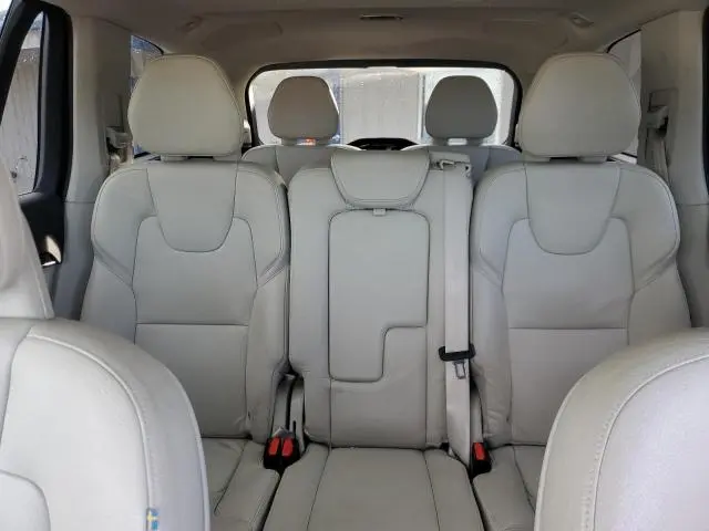 2018 VOLVO XC90 T6  