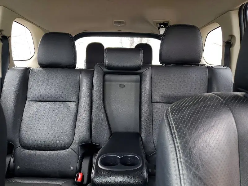 2016 MITSUBISHI OUTLANDER SE  