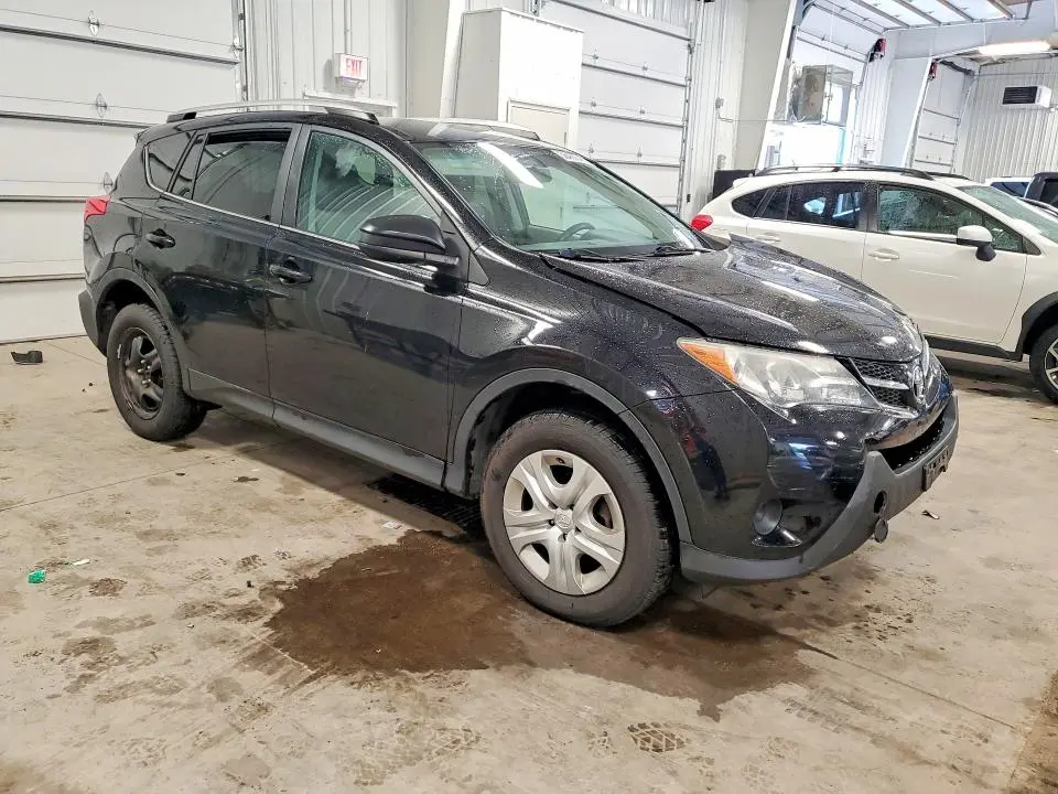 2013 TOYOTA RAV4 LE  