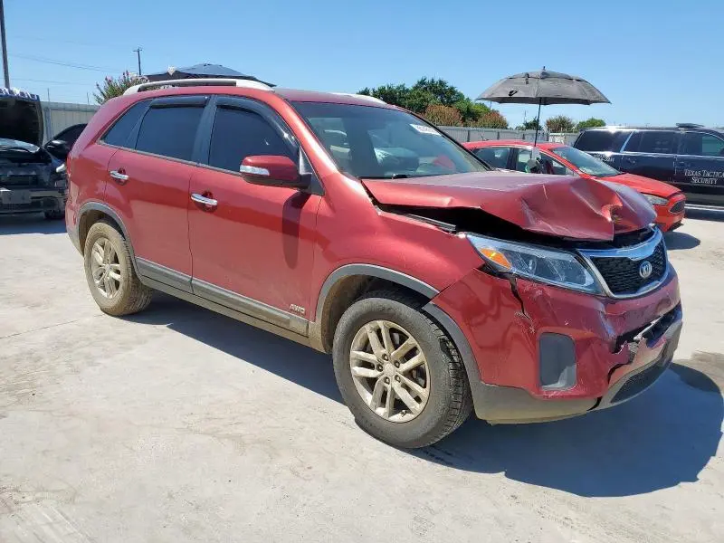 2015 KIA SORENTO LX  