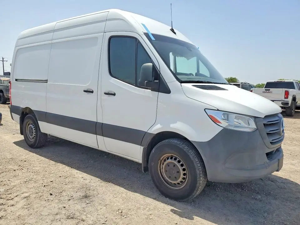 2022 MERCEDES-BENZ SPRINTER 2500  