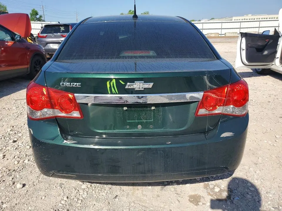 2014 CHEVROLET CRUZE LS  