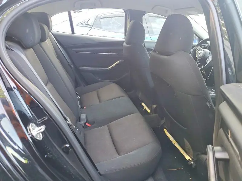 2021 MAZDA MAZDA 3   