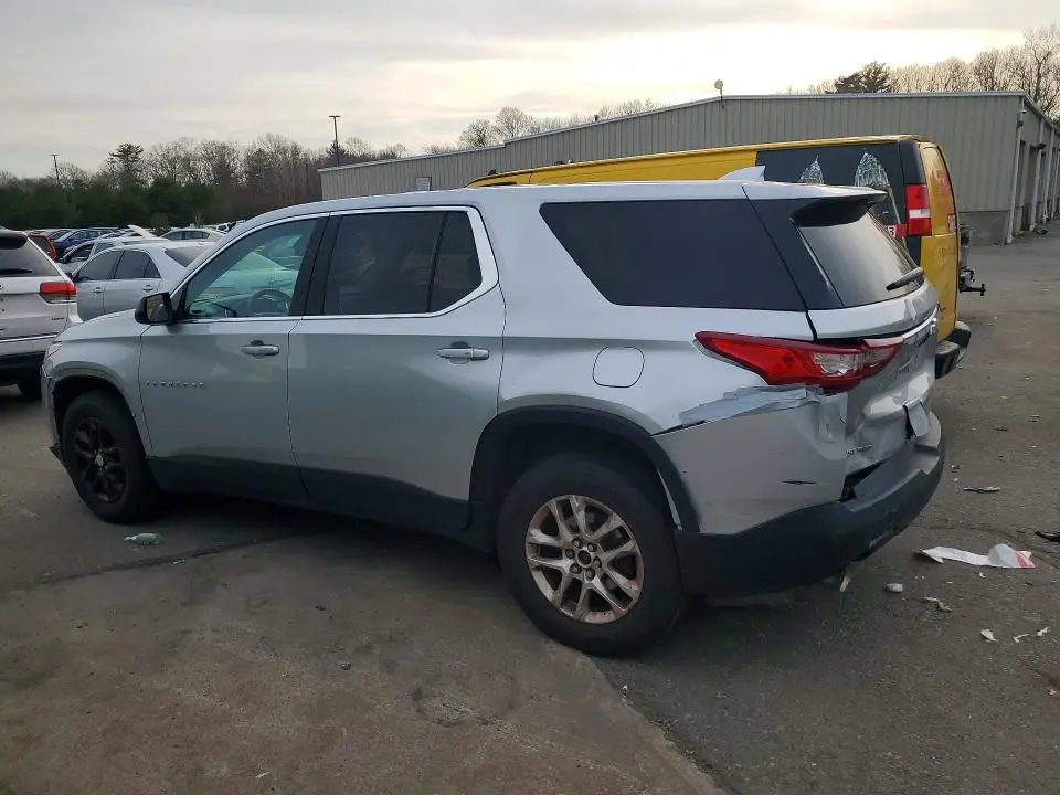 2020 CHEVROLET TRAVERSE LS  