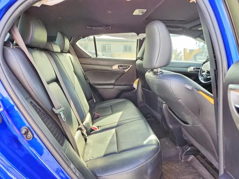 2016 LEXUS CT 200  