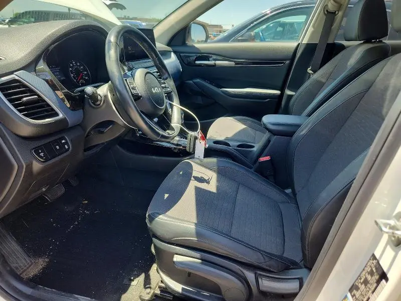 2022 KIA SELTOS S  
