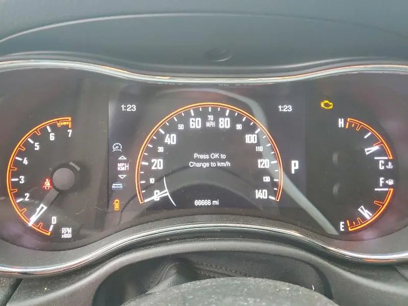 2015 DODGE DURANGO SXT  