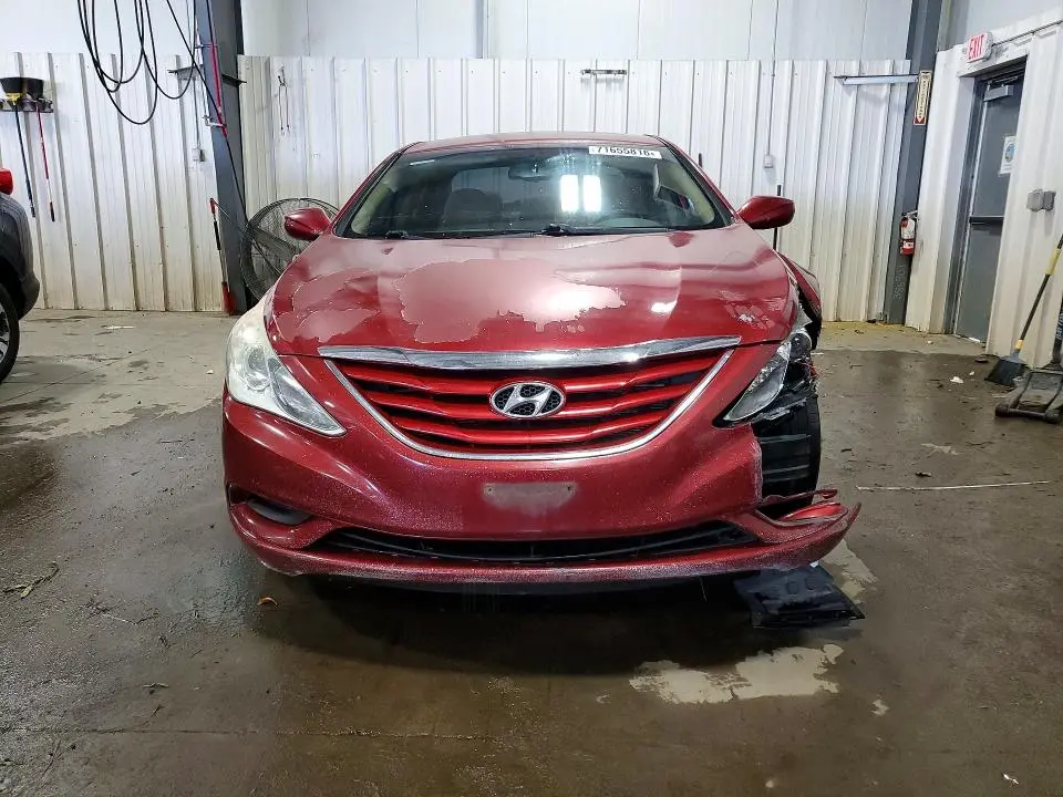 2013 HYUNDAI SONATA GLS  
