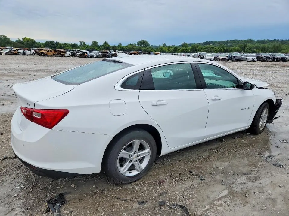 2024 CHEVROLET MALIBU LT  