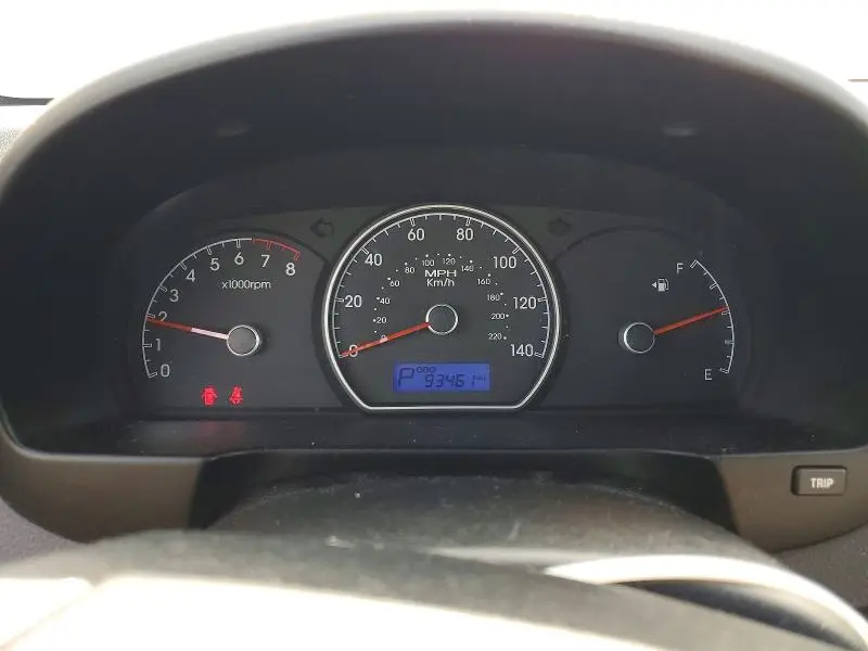 2010 HYUNDAI ELANTRA GLS  