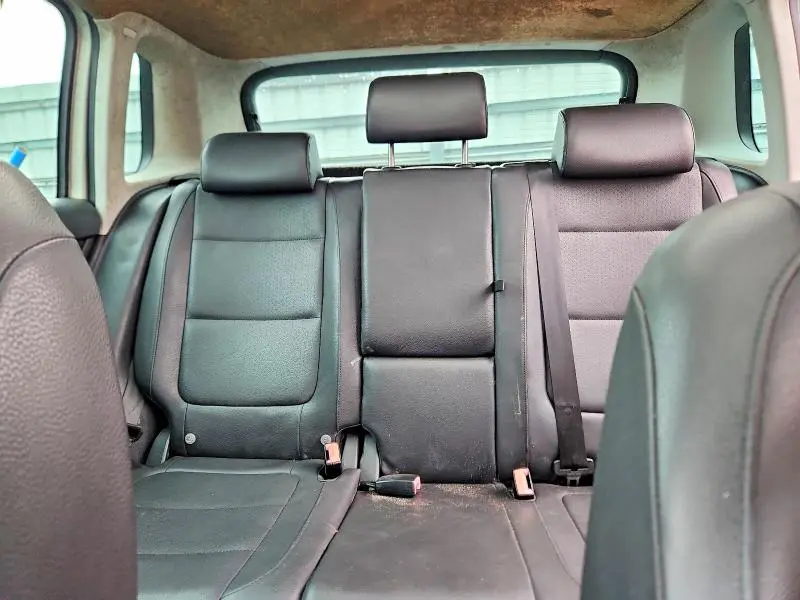 2010 VOLKSWAGEN TIGUAN SE  