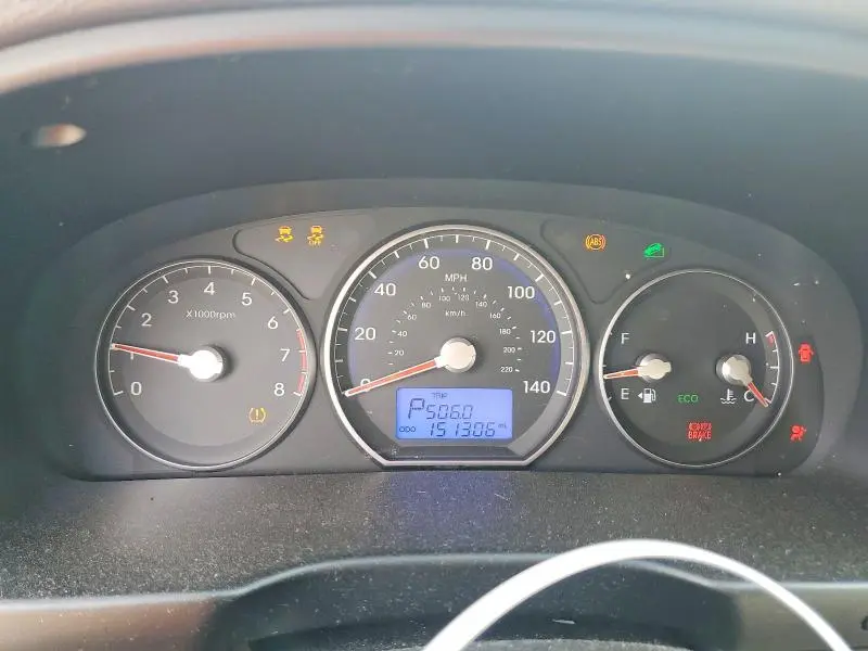 2012 HYUNDAI SANTA FE GLS  