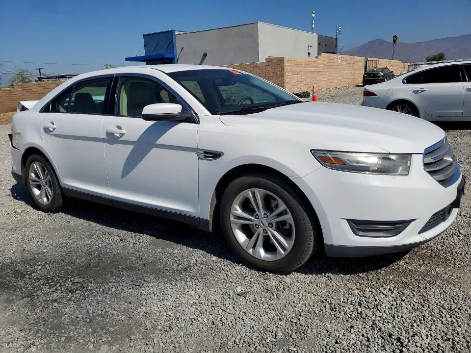 2013 FORD TAURUS SEL  