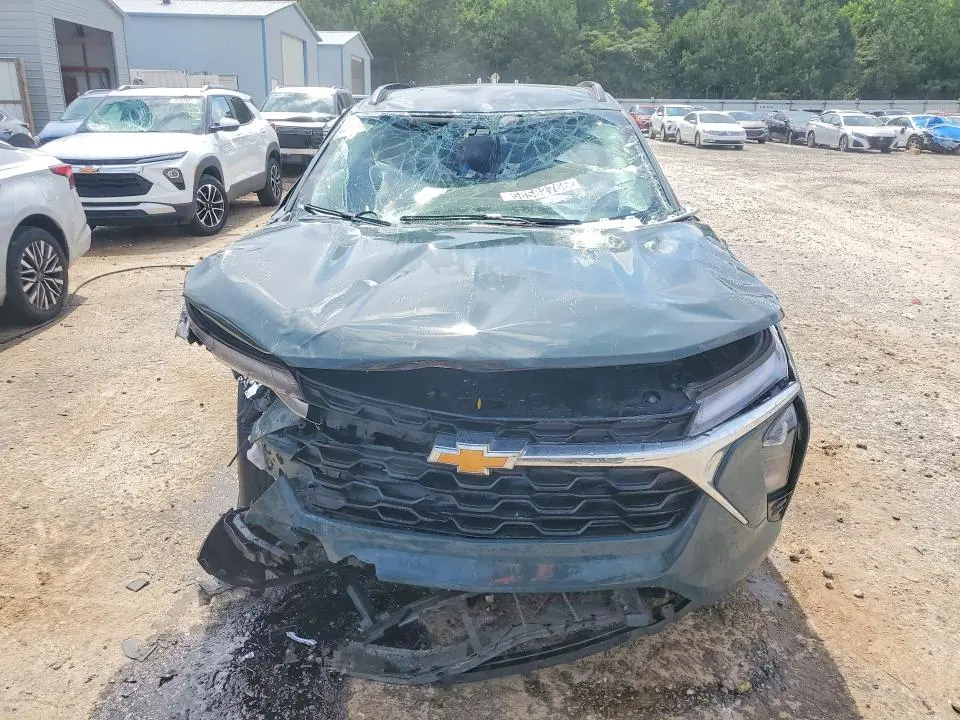 2025 CHEVROLET TRAX 1LT  