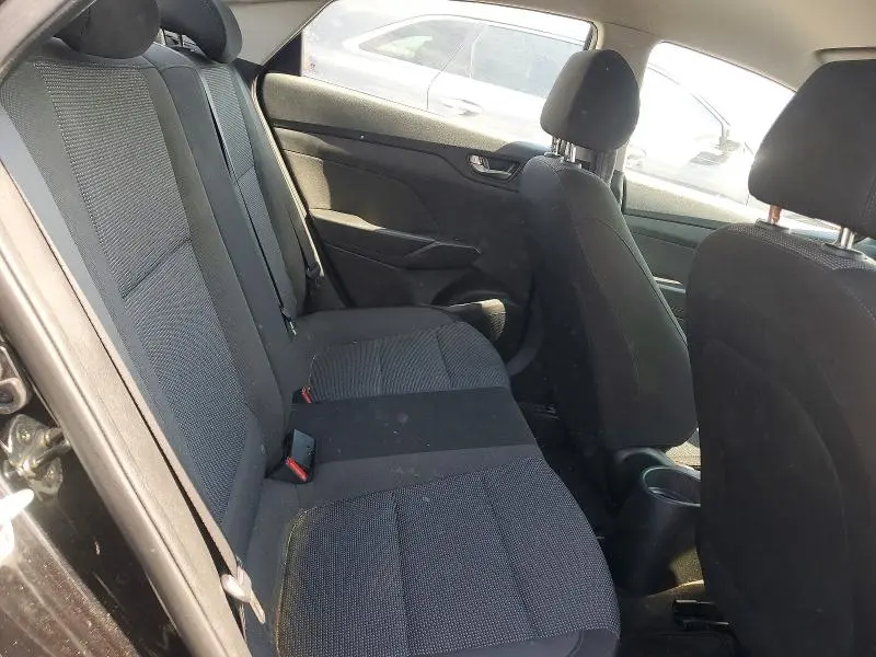 2018 HYUNDAI ACCENT SE  
