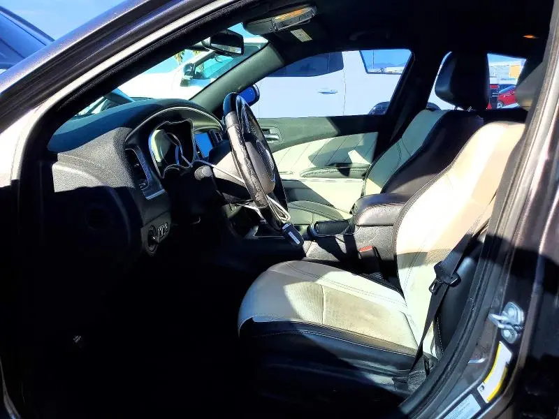 2016 DODGE CHARGER SXT  