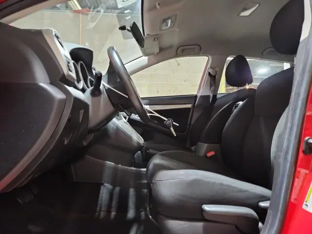 2010 TOYOTA COROLLA MATRIX   