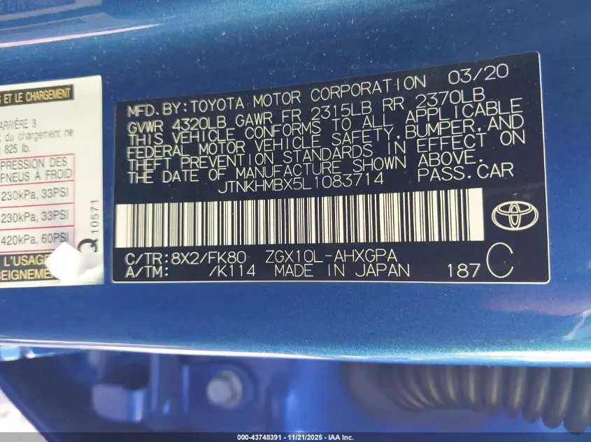 2020 TOYOTA C-HR XLE