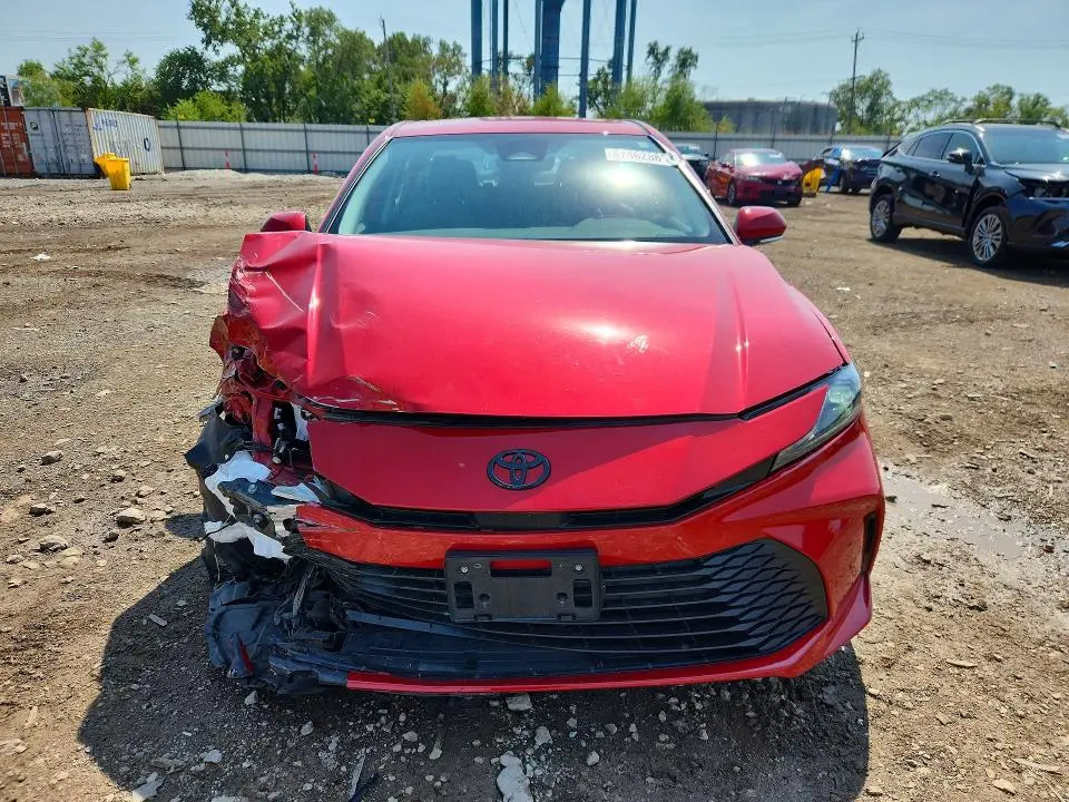 2025 TOYOTA CAMRY LE  