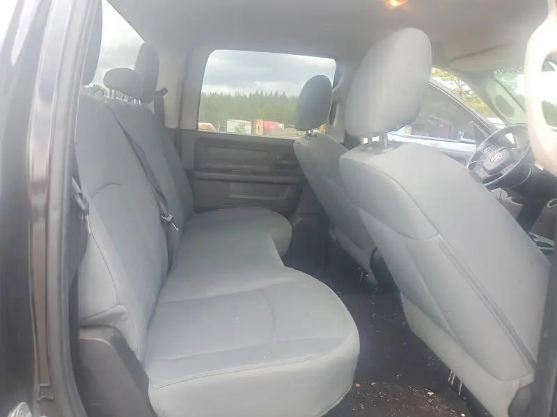 2014 RAM 1500 ST  