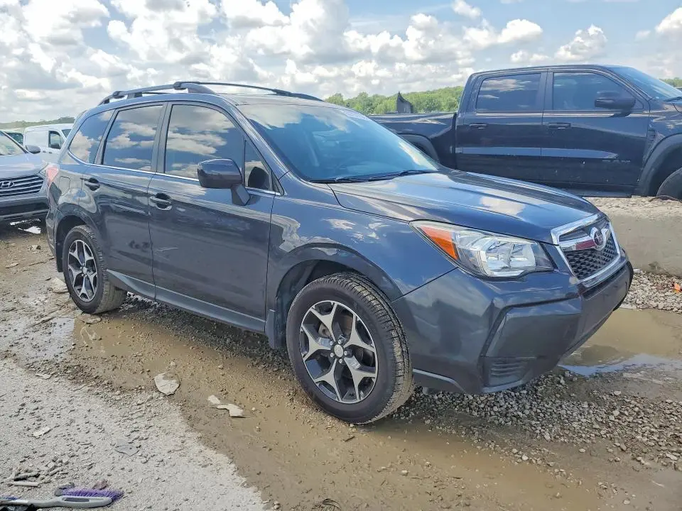 2016 SUBARU FORESTER PREMIUM + MR  