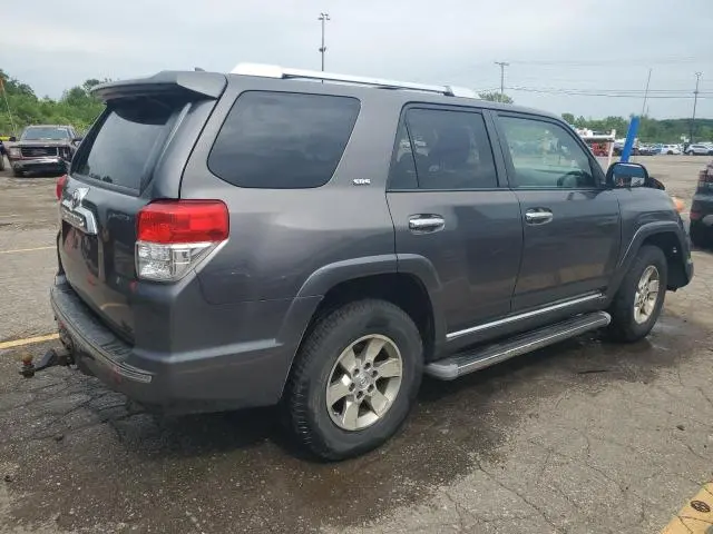 2011 TOYOTA 4RUNNER SR5  