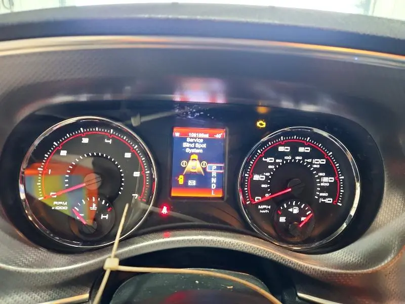 2012 DODGE CHARGER SXT  