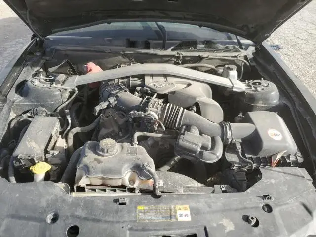 2011 FORD MUSTANG   