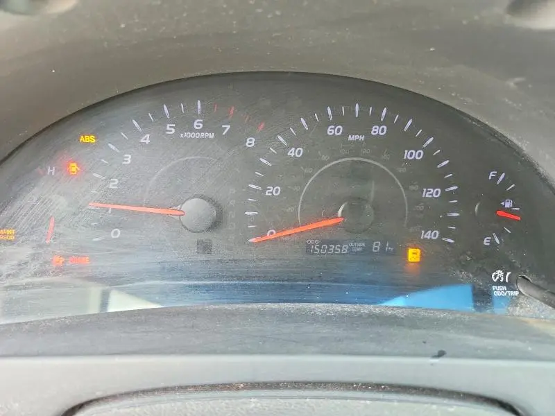 2010 TOYOTA CAMRY LE  