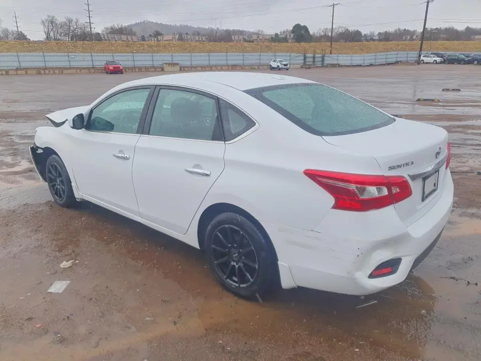 2017 NISSAN SENTRA SV  