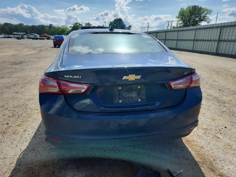 2022 CHEVROLET MALIBU LT  