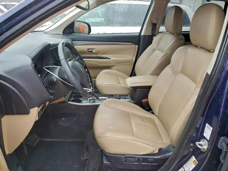 2020 MITSUBISHI OUTLANDER SE  