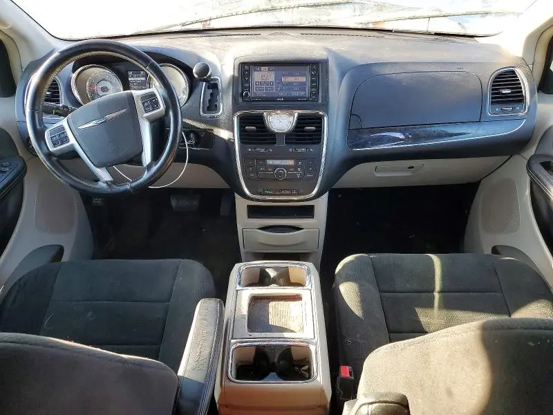 2011 CHRYSLER TOWN & COUNTRY TOURING  