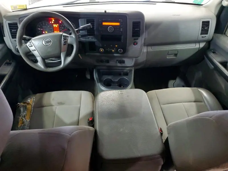 2012 NISSAN NV 3500 HD S  