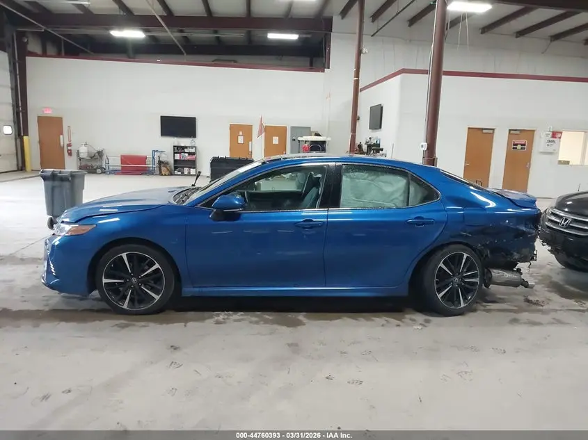 2018 TOYOTA CAMRY XSE